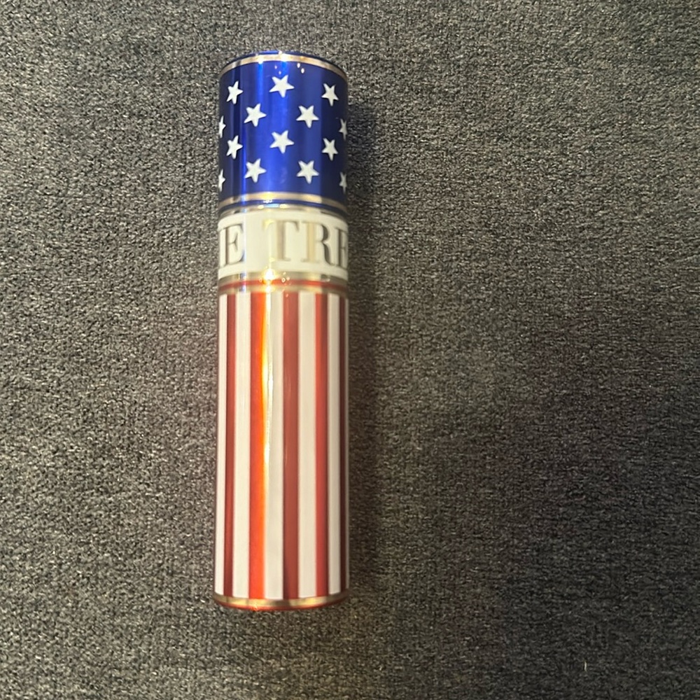 House of Sillage United We Stand Flag Print Fragrance Holder ( HoS 8ml )
